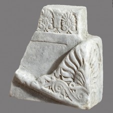 5 Fragment of a Sarcophagus (or an Architectural Detail)